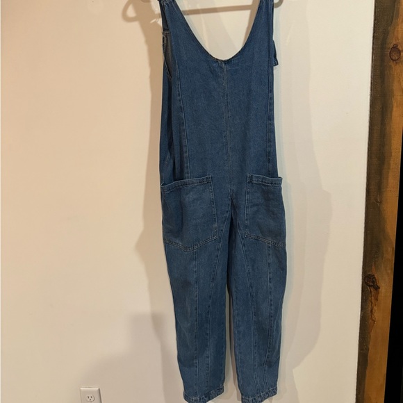 Denim jumpsuit romper size large - Picture 2 of 4